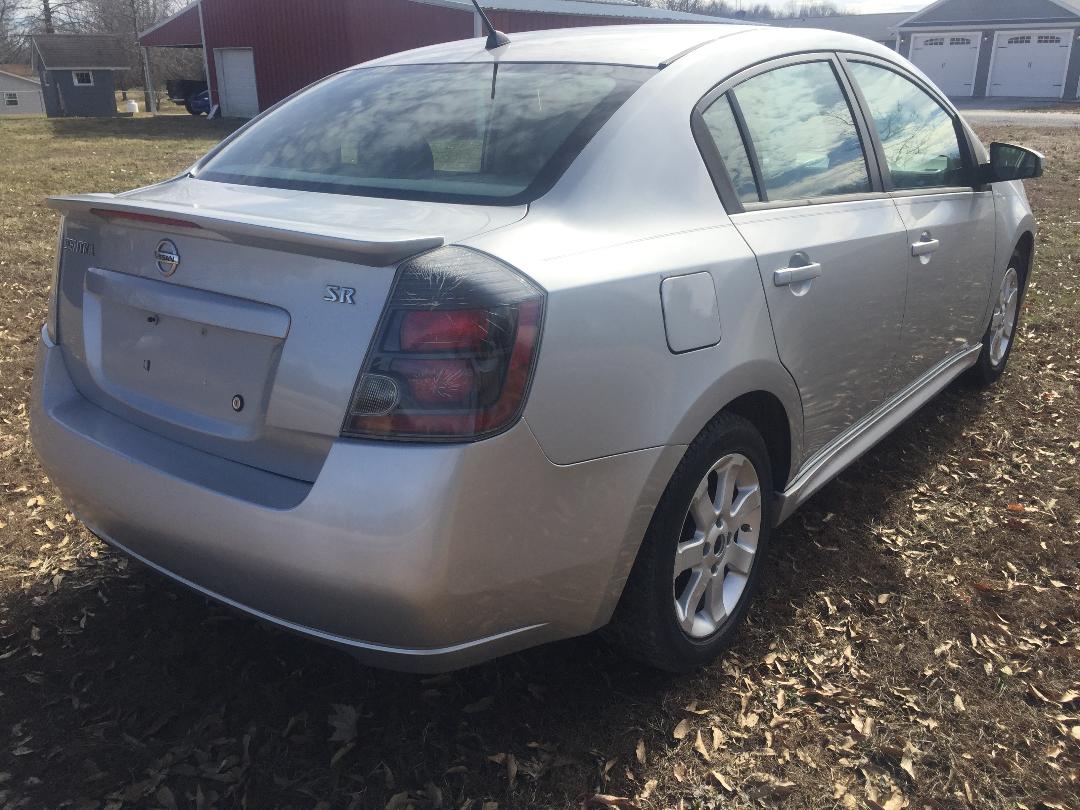 Nissan sentra 2010