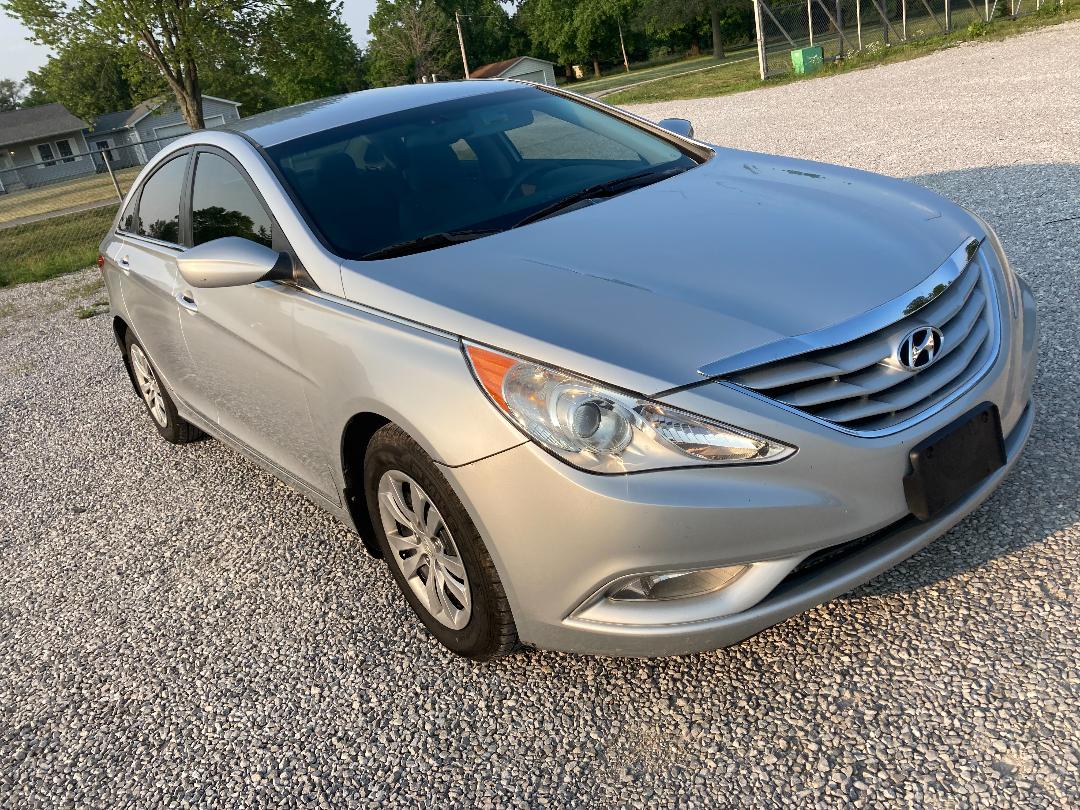 Hyundai sonata gls